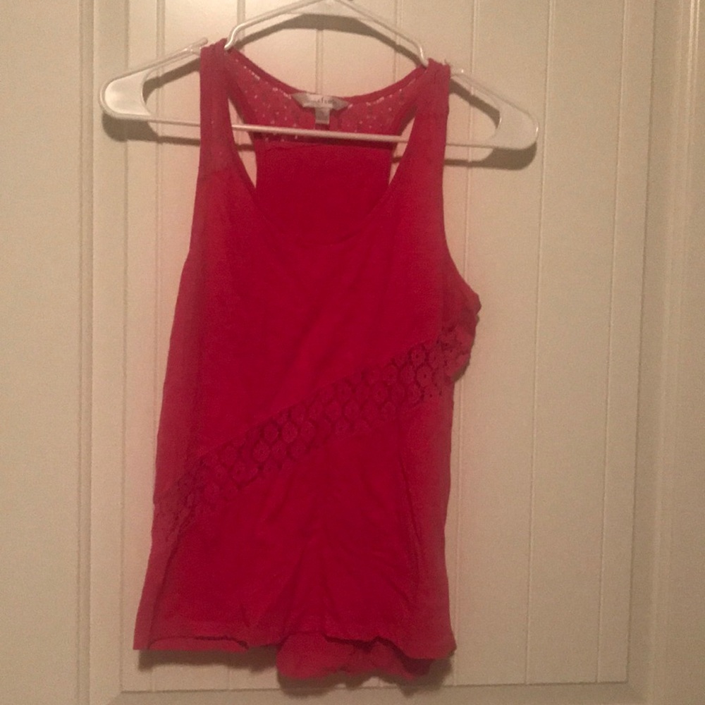 Pink tank with floral crochet details